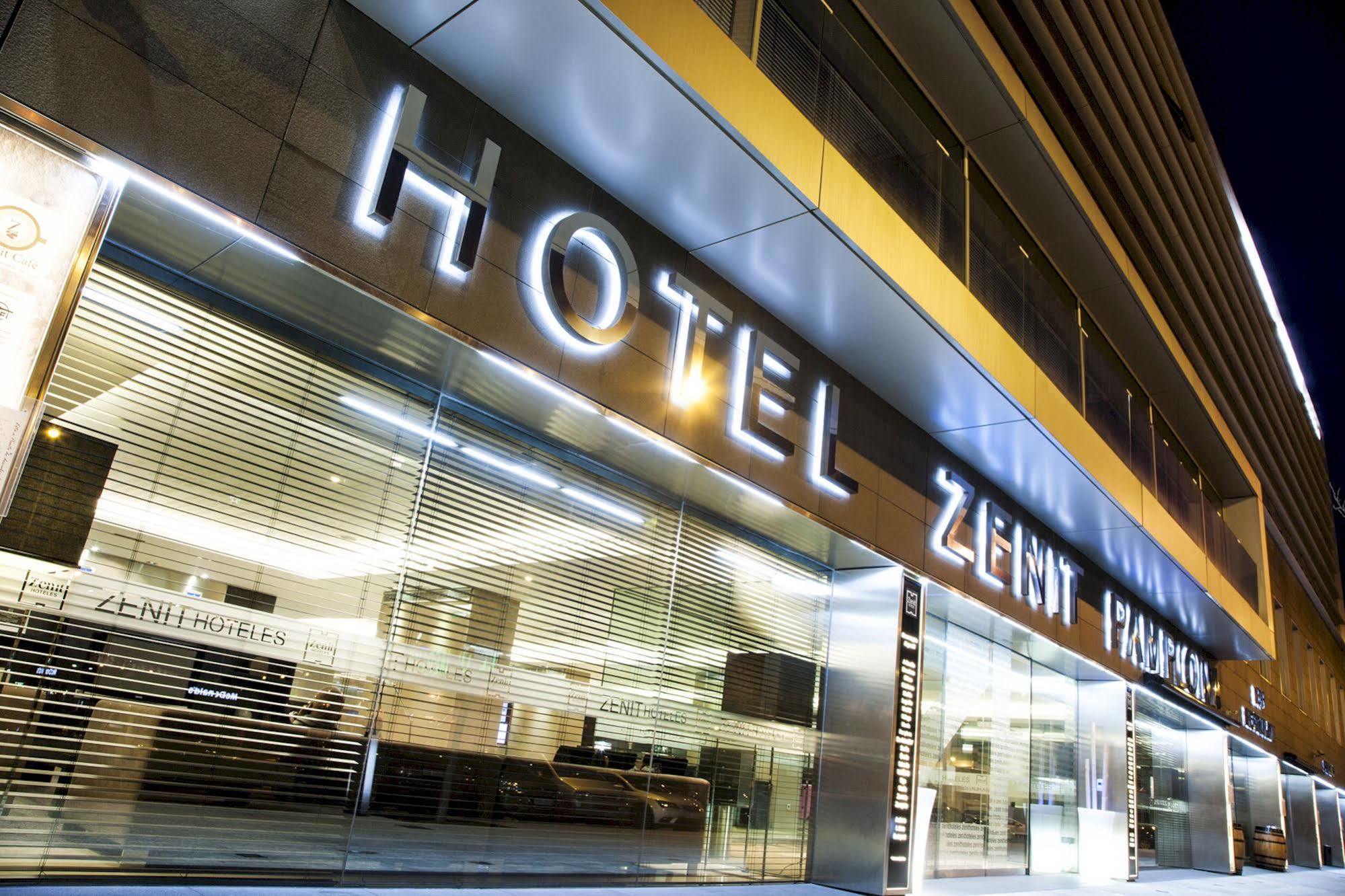 Hotel Zenit Pamplona Cordovilla Dış mekan fotoğraf